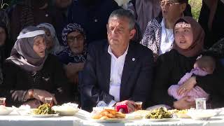 YENİ Parti Genel Başkanı Özgür Özel, Çamlıçatak köyünde kadınlarla bir