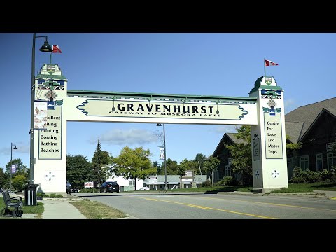 Driving Downtown Gravenhurst