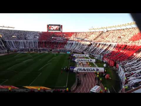 "Recibimiento River Plate vs Boca Jrs torneo 2015" Barra: Los Borrachos del Tablón • Club: River Plate • País: Argentina
