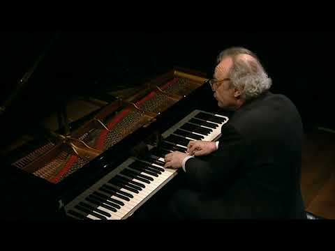 Mozart Piano Sonata No 14 C minor K 457 Alfred Brendel