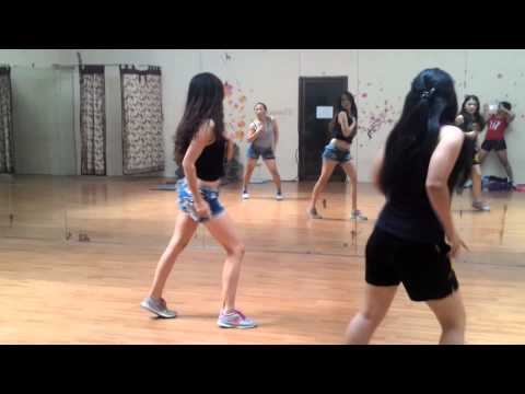 Dance practice Shake it