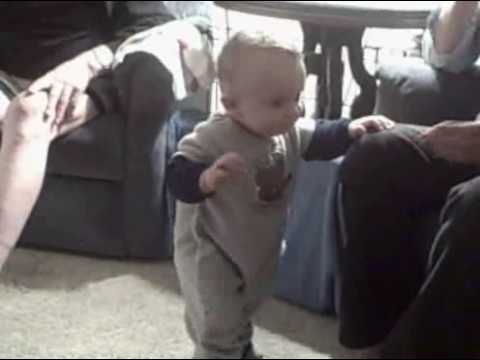Nathan Arthur Todd first steps 12-7-09 (2)
