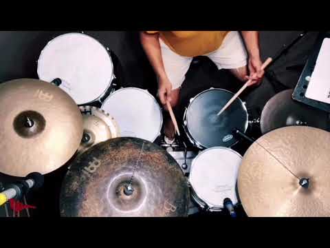 Hector pito Guzman - Testing "Wambooka" Drums Heads