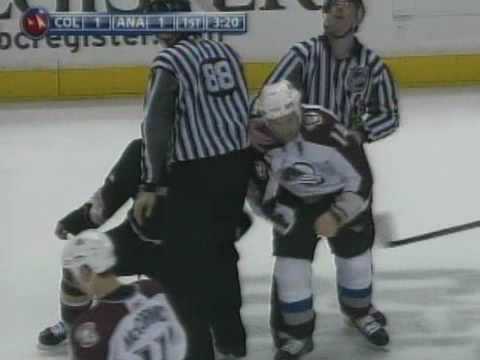Ian Laperriere vs Mike Brown