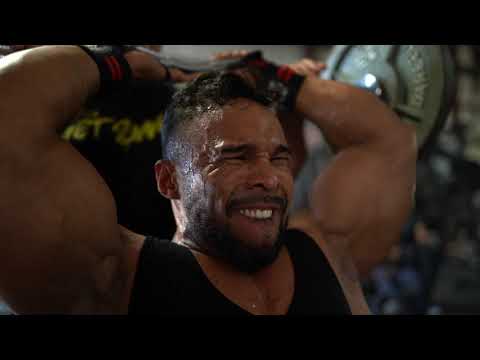 Rich Gaspari trains Elite Athlete Oswaldo Gonzalez in HARDCORE arm workout