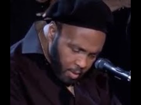 Andrae Crouch  - "Oh It is Jesus" -  Live in LA -  2011