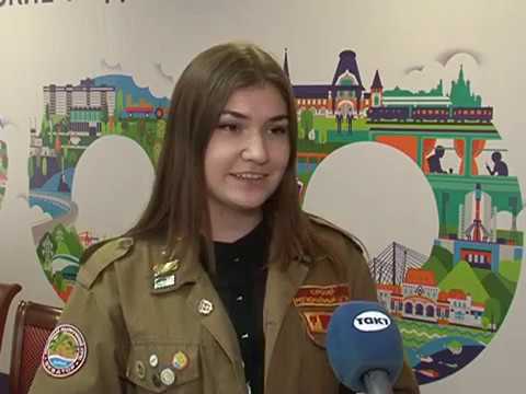 Роман Старовойт встретился с активом курских студенческих отрядов