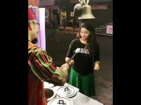 meyaadhamaan movie heroin  fighting for icecream Meyaadha Maan | Priya bavani Sankar