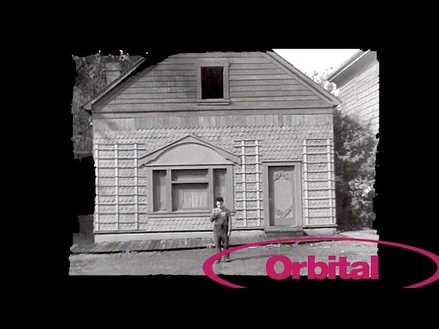 ➀ Buster Keaton's "Steamboat Bill, Jr." (1928) ✄ with Doctor Who theme by Orbital