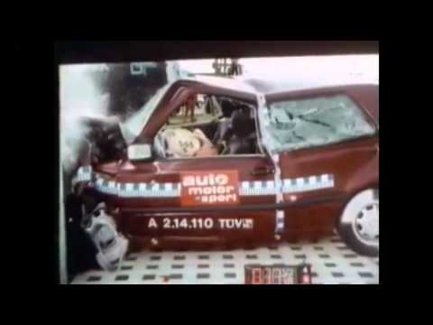 Volkswagen Golf III Crash Test