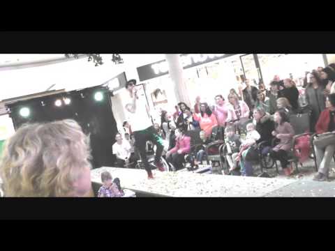 Sámer Issa - Módní přehlídka Benetton - NC Fontána