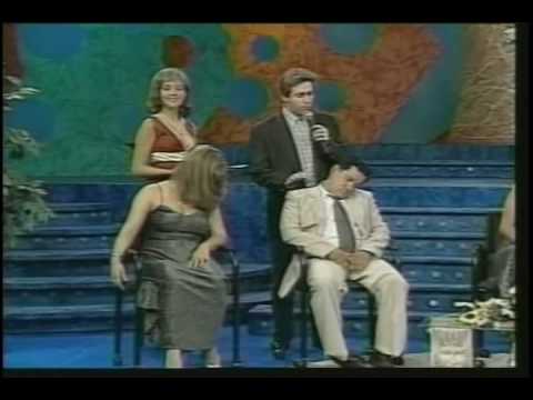 Risas de America - Toni Kamo