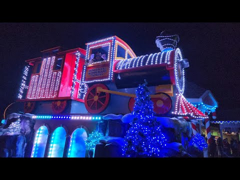 Kings Dominion- Winterfest wonderland parade ❄️ (some of the floats) 2022