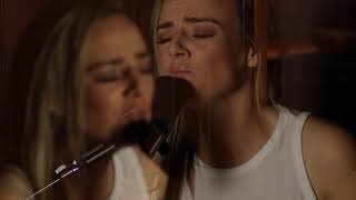 Emma White - Overthink It (Acoustic)