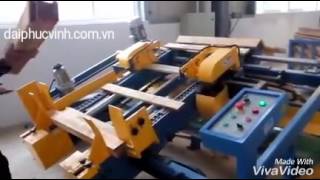 Máy cắt 2 đầu pallet tự động liên tục