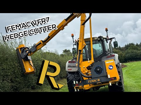 FEMAC VFR7 Hedgecutter in Action | Robustrack UK Hedge Cutting Demo