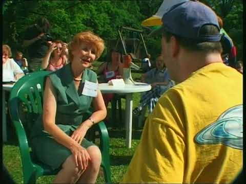 Freakstars 3000 (Bonus-Szene): Vocal-Coaching mit Irm Hermann