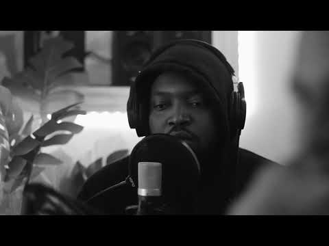 TRAPHOUSE (ft.Bigjo)