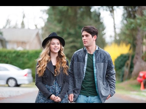 Brec Bassinger Talks New Movie Liar Liar Vampire Her Love For Edward Cullen Watch The Video Brecbassinger Celeb Secrets