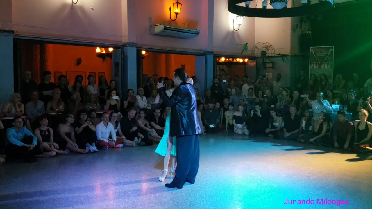 Video thumbnail for MARIANO "CHICHO" FRUMBOLI & MOIRA CASTELLANO 01/05