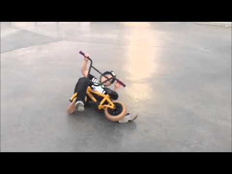 INSANE 7 YEAR OLD MINI BMX TRICKS | ROCCO PIAZZA