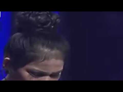 Putri dengn lagunya jera...