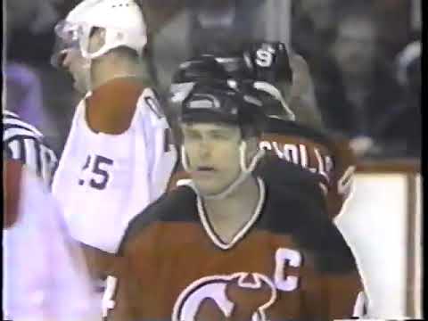 Bernie Nicholls vs Patrice Brisebois