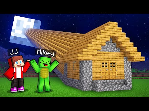 JJ and Mikey Found LONGEST HOUSE to MOON in Minecraft - Maizen