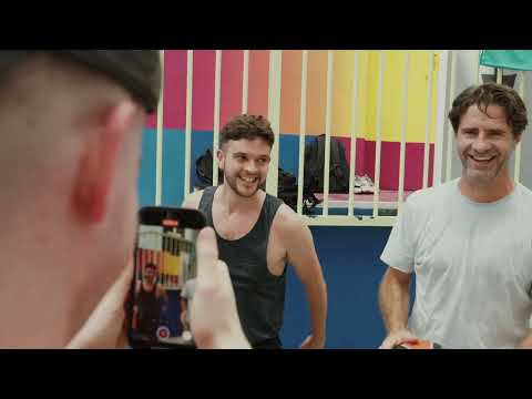 THE INTERNATIONAL PICKUP TOUR - PARIS // FEATURE