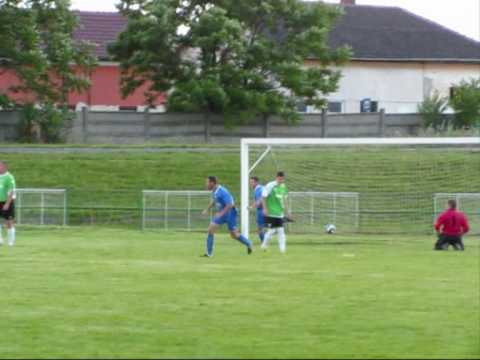 Az első gól az MVSC ellen Szárnya Zsoltitól