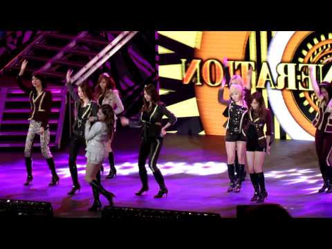 Girls' Generation - Mr. Taxi @ SBS KPOP SUPER CONCERT 111012 [HD]