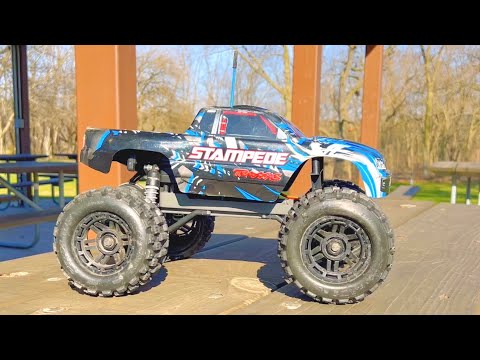 UPGRADE Tour and BASH with the TRAXXAS STAMPEDE 2WD!!