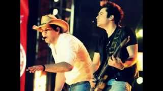 Fernando &amp; Sorocaba -Veneno.