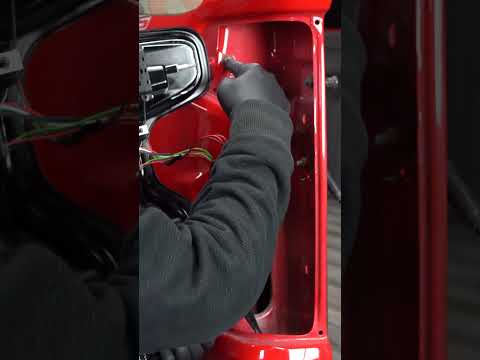 2019-2023 Chevy Silverado - LED Tail Lights - Install Spyder Light