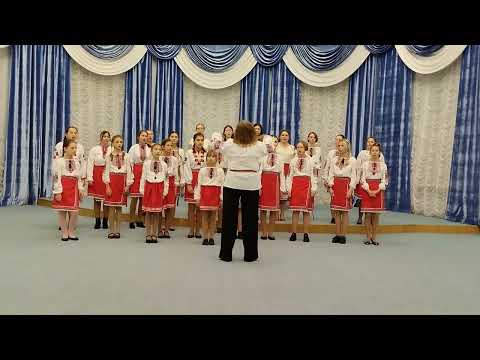 "Ой Лисичко, ой сестричко ти моя" - виконує Зразковий дитячий хор "Пектораль"