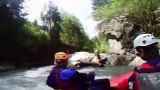 preview picture of video 'rafting-chateaudoex-12.mp4'
