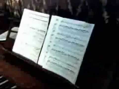 men dating younger woman