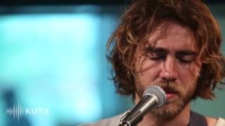 Matt Corby - &quot;Belly Side Up&quot;