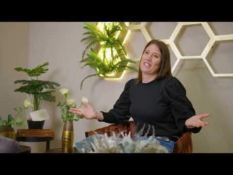 Feel Beautiful by Nicole - Dauerhafte Haarentfernung, Hautverjüngung und Beckenbodentraining YouTube-Vdeominiatur 21