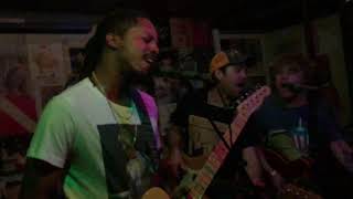 Black Joe Lewis &amp; the Honeybears – Big Booty Woman, Live at O'Leaver's Pub, Omaha, NE (9/17/2019)