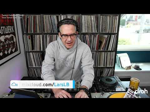 DSOH 761 - weekly Deep House DJ Mix by Lars Behrenroth - recorded live at Deeper Shades HQ in Cali