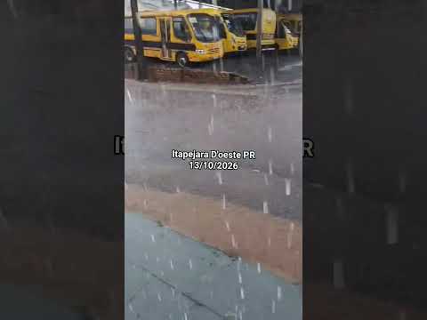 Chuva forte em Itapejara D'Oeste-PR