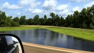 preview picture of video 'Louisiana  Flood of 2011 : Flooded Homes  - May 25, 2011'