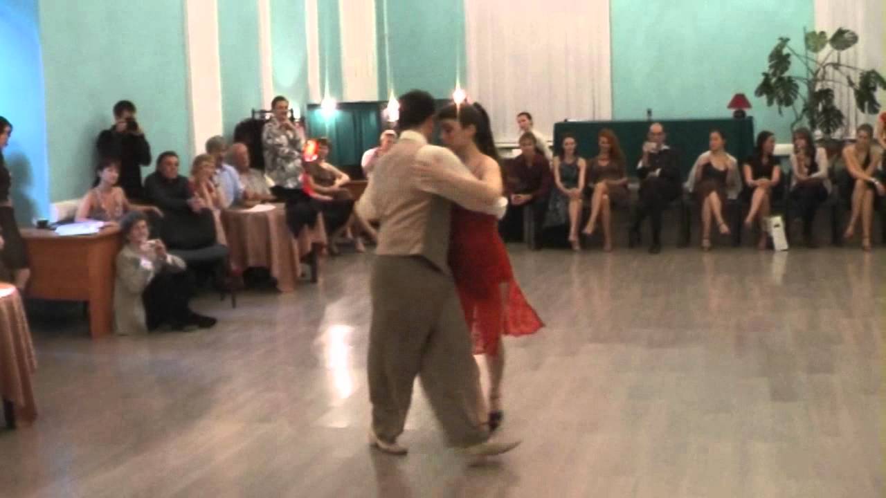 Mario De Camillis y Bárbara Wainwright. Russia. Vals