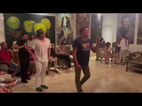 Parranda en casa de Silvestre Dangond - Carlos Vives - Carin León (Festival Vallenato)