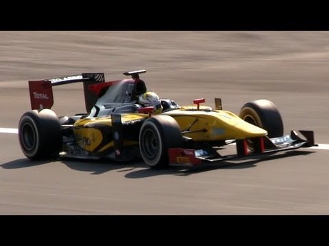 GP2 Series 2013 Amazing V8 Sound