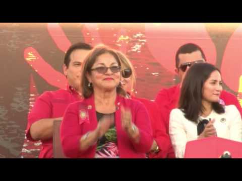 download lagu mp3 mp4 Mika Camarena, download lagu Mika Camarena gratis, unduh video klip Mika Camarena