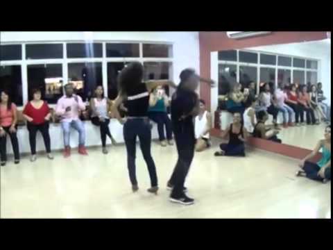 Marquinhos e Camila- Improviso Samba-rock