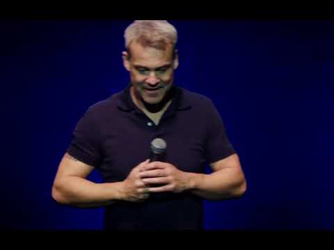 Henrik Schyffert körde standup för knarkare.