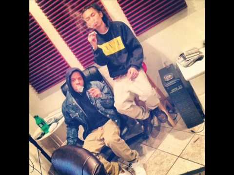 Justo ft Capo - Young Niggas / Prod by Dj Kenn